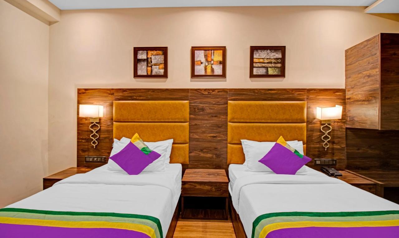 Treebo Premium Median Inn Nagpur Exterior photo