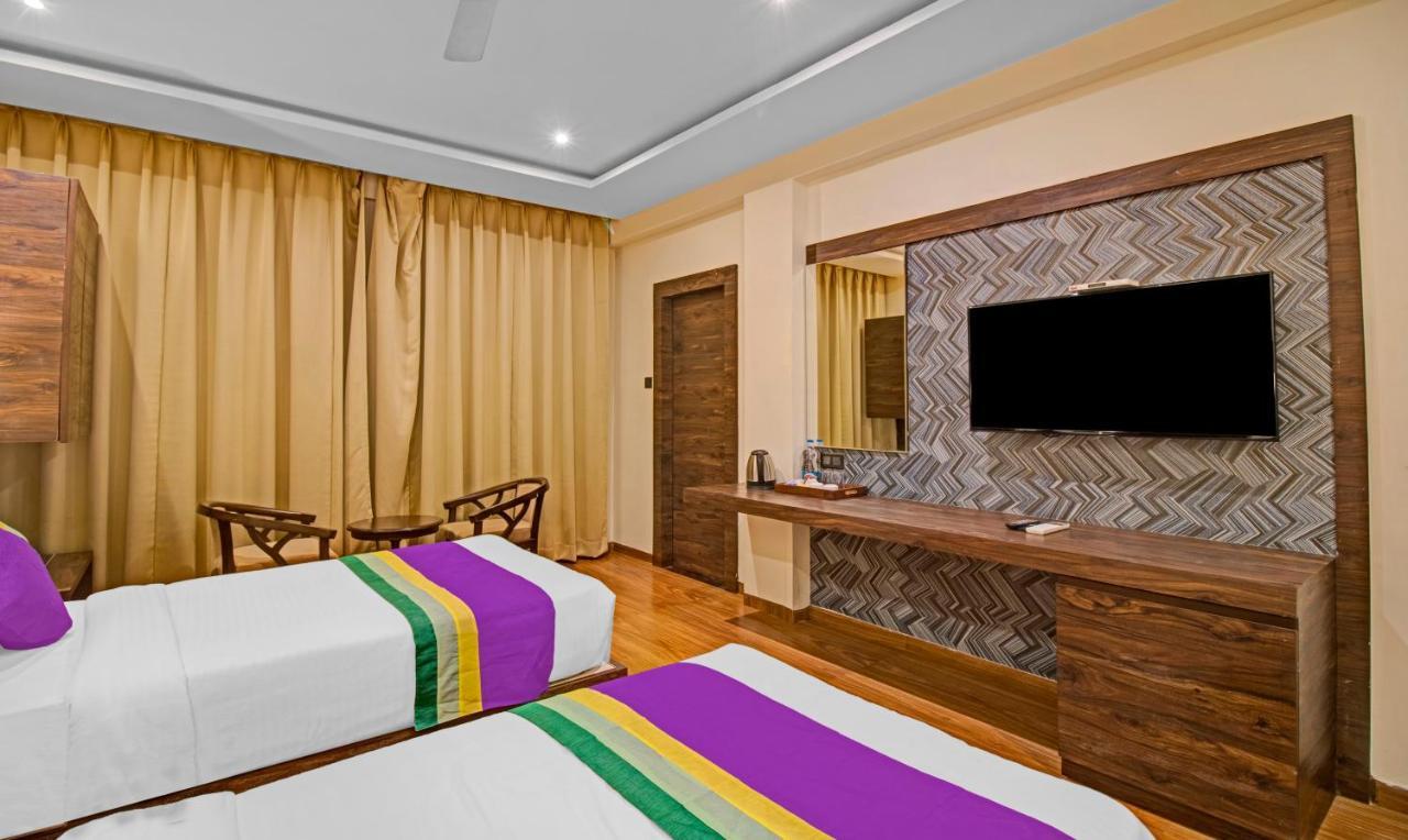 Treebo Premium Median Inn Nagpur Exterior photo