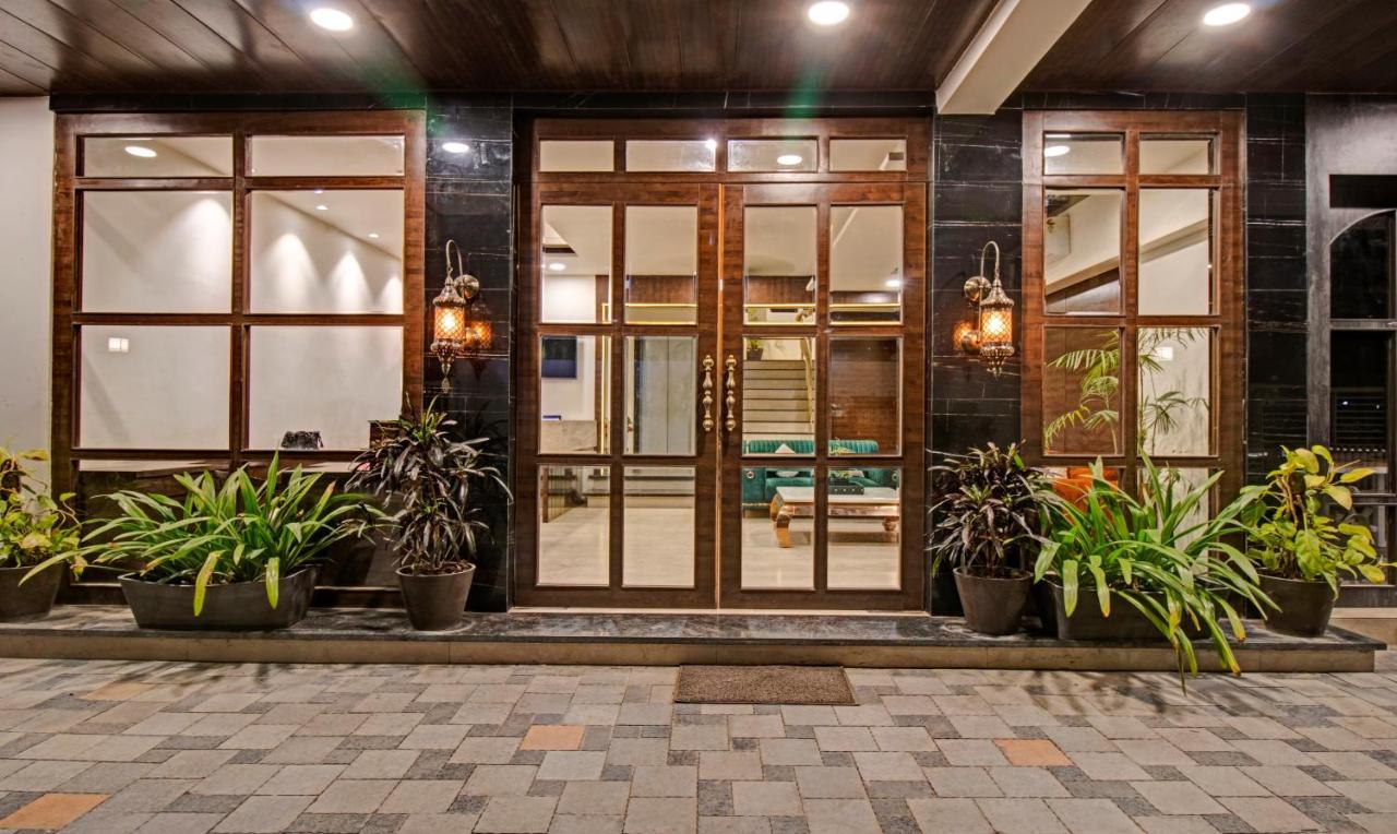 Treebo Premium Median Inn Nagpur Exterior photo